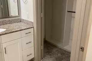 801 N Bishop Ave, Dallas, TX 75208 - Photo 7