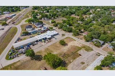 717 N McCart Street, Stephenville, TX 76401 - Photo 9
