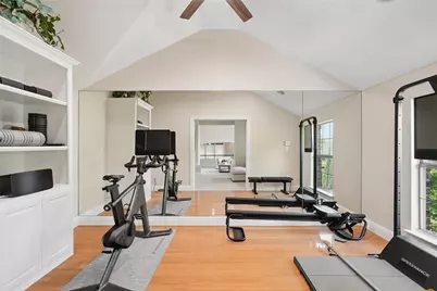 8319 Midway Road, Dallas, TX 75209 - Photo 17