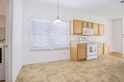 1703 White Mountain Way, Princeton, TX 75407 - Photo 7