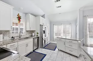 9427 Ponderosa Trail, Irving, TX 75063 - Photo 17