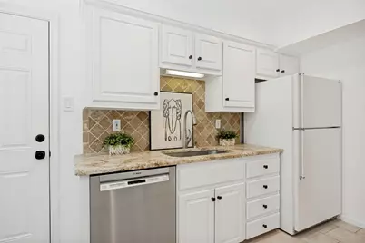 8619 Edgemere Road #C, Dallas, TX 75225 - Photo 17