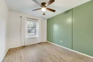 913 Childers Ave, Benbrook, TX 76126 - Photo 13