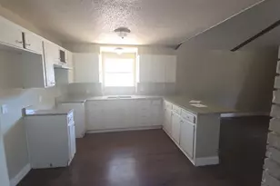 1301 Pelican Cir, Pelican Bay, TX 76020 - Photo 11
