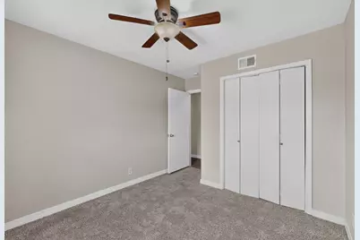2021 Proctor Drive, Grand Prairie, TX 75051 - Photo 31
