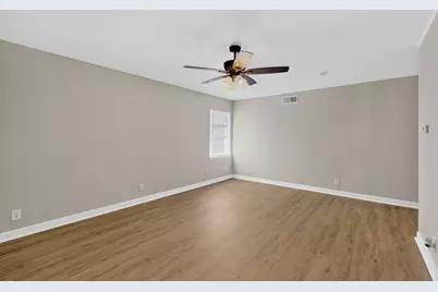 2021 Proctor Drive, Grand Prairie, TX 75051 - Photo 9