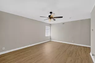2021 Proctor Dr, Grand Prairie, TX 75051 - Photo 9