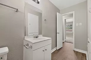 2021 Proctor Dr, Grand Prairie, TX 75051 - Photo 27