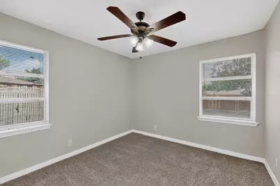 2021 Proctor Drive, Grand Prairie, TX 75051 - Photo 23