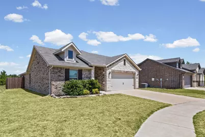 444 Keresley Street, Fort Worth, TX 76036 - Photo 3