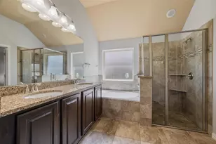 928 Water Garden Cir, Little Elm, TX 75068 - Photo 17