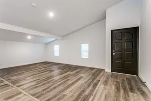 1535 Carnation Dr, Lewisville, TX 75067 - Photo 3
