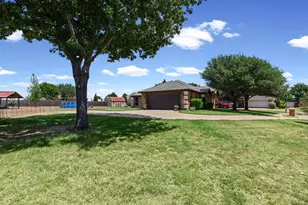 4621 Cedar Run Dr, Midlothian, TX 76065 - Photo 17