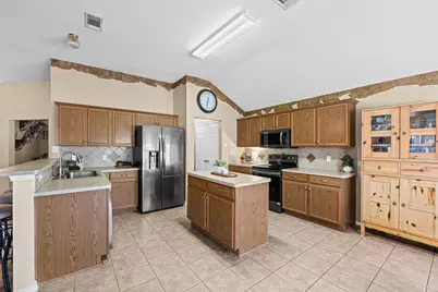 4621 Cedar Run Drive, Midlothian, TX 76065 - Photo 9