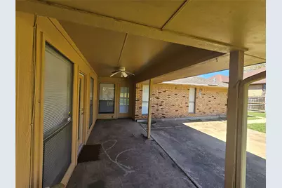 1340 Grand Teton Drive, DeSoto, TX 75115 - Photo 29