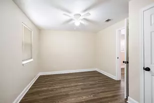 408 W Heron St, Denison, TX 75020 - Photo 5