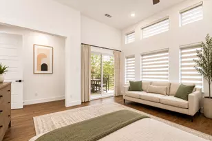 713 Wayne St, Dallas, TX 75223 - Photo 9