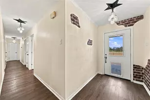 580 Easy Rd, West, TX 76691 - Photo 11