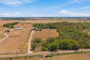 580 Easy Rd, West, TX 76691 - Photo 3