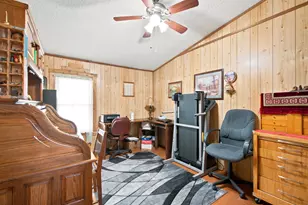 803 Spring Valley Rd, Paradise, TX 76073 - Photo 21