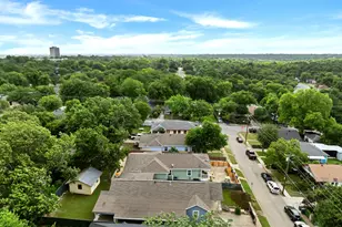 813 Brooks Ave, Dallas, TX 75208 - Photo 31