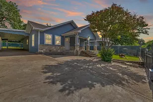 813 Brooks Ave, Dallas, TX 75208 - Photo 1