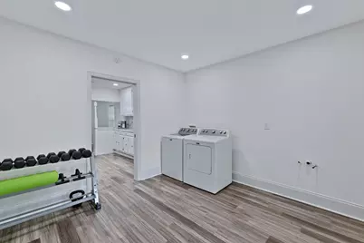 813 Brooks Avenue, Dallas, TX 75208 - Photo 11