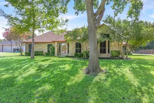 152 Buffalo Creek Dr, Crandall, TX 75114 - Photo 1