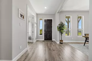 1709 Fagan St, Farmers Branch, TX 75234 - Photo 3