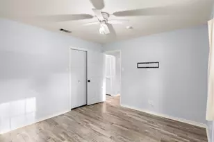 521 Hilltop Dr, Tool, TX 75143 - Photo 15