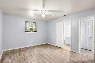 521 Hilltop Dr, Tool, TX 75143 - Photo 17