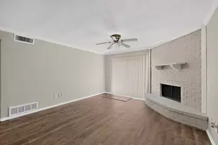 3045 Lisetta St, Grand Prairie, TX 75052 - Photo 7