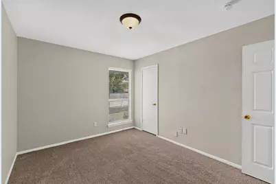 3045 Lisetta Street, Grand Prairie, TX 75052 - Photo 29