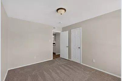 3045 Lisetta Street, Grand Prairie, TX 75052 - Photo 33