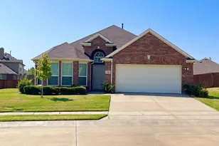 918 Witherby Ln, Lewisville, TX 75067 - Photo 1