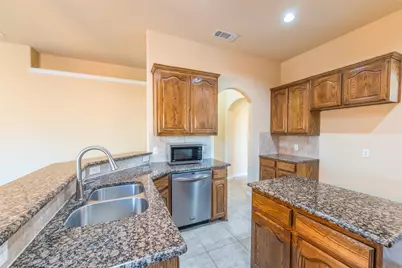 918 Witherby Lane, Lewisville, TX 75067 - Photo 11