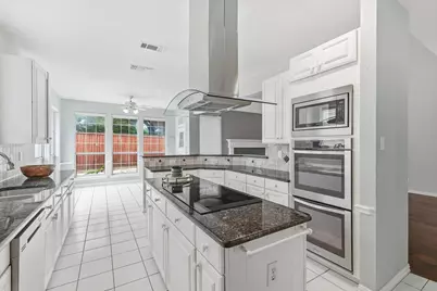4001 Mayflower Lane, Plano, TX 75024 - Photo 5