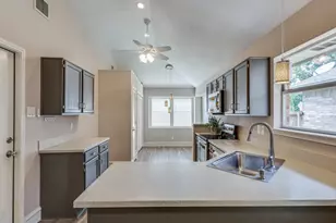 7923 Abbey Rd, Frisco, TX 75035 - Photo 9