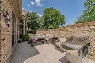8541 Thorne Dr, Lantana, TX 76226 - Photo 35