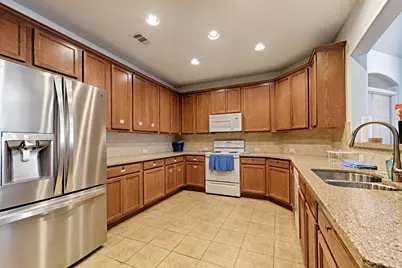 5801 Pinebrook Drive, The Colony, TX 75056 - Photo 5