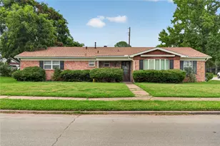 1605 Weathered St, Irving, TX 75062 - Photo 1