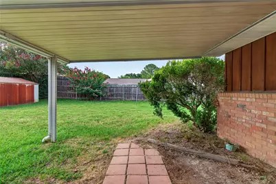 1605 Weathered Street, Irving, TX 75062 - Photo 35
