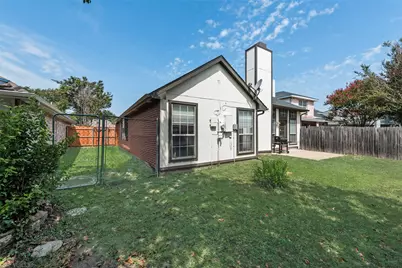5209 Manhassett Drive, Arlington, TX 76018 - Photo 13