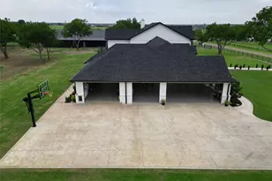 200 Corral Rd, Godley, TX 76044 - Photo 5