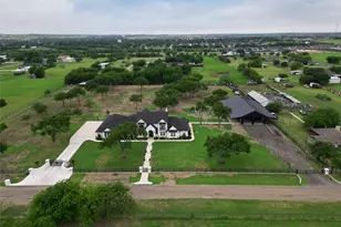 200 Corral Rd, Godley, TX 76044 - Photo 3