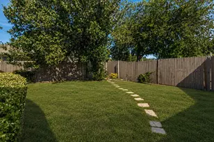 1560 Mapleton Dr, Dallas, TX 75228 - Photo 3