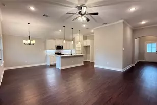 704 Ransom Wy, Greenville, TX 75402 - Photo 3
