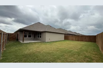 704 Ransom Way, Greenville, TX 75402 - Photo 13
