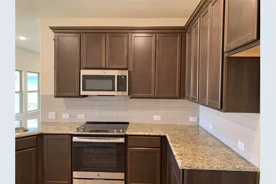 1008 Larch Lane, Denton, TX 76209 - Photo 9