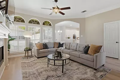 94 Bremen Drive, Hurst, TX 76054 - Photo 5